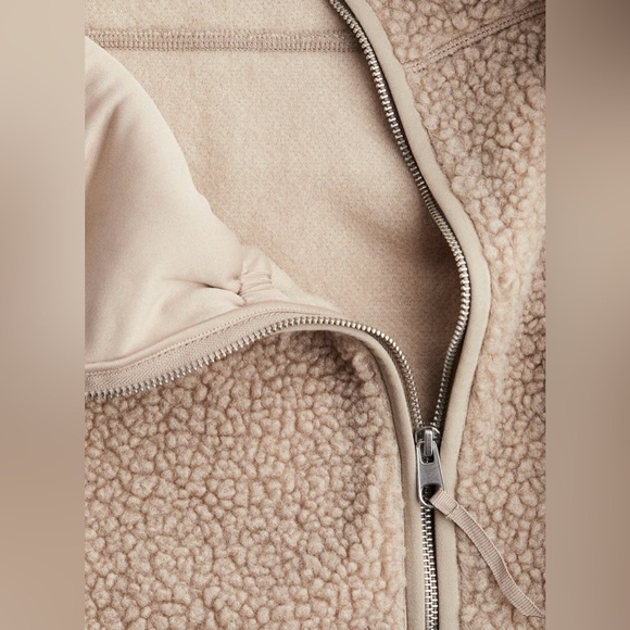 NWT H&M Babywearing Sherpa Fleece Jacket - Picture 9 of 10